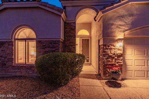 3610 Desert Oasis, Mesa, AZ 85207-1801