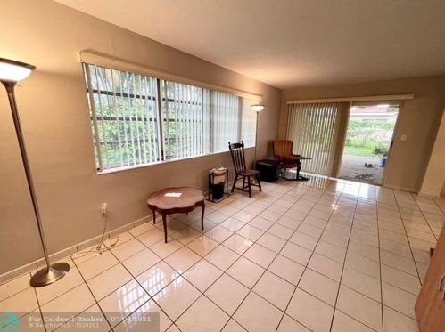 8631 17 Ct, Hollywood FL 33028 exterior