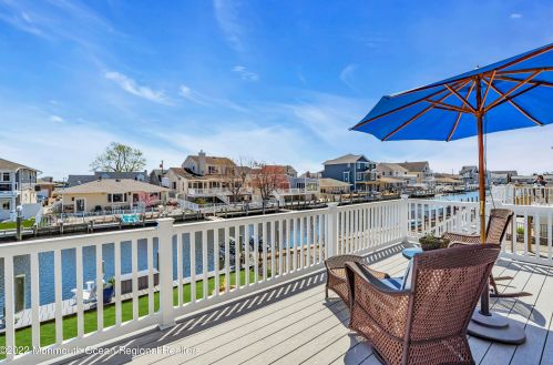 21 Halsey Dr, Bricktown NJ  08723-7510 exterior