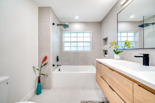 510 Gardenia Ter, Delray Beach FL  33444-1715 exterior