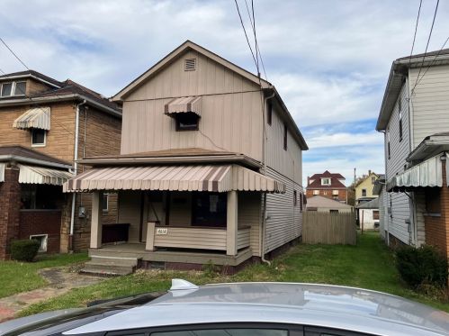 4614 5th Ave, Beaver Falls, PA 15010-3320
