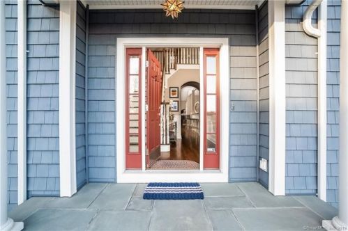 72 Southport Rdg, Southport, CT 06890-1194