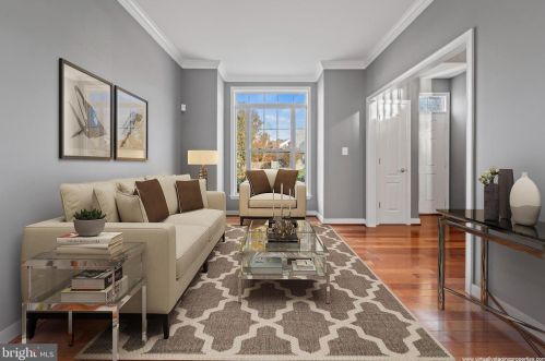 5652 Northton Ct, Woodbridge, VA 22193-6905