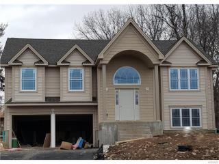 5 Central Hwy, Garnerville, NY 10923-1226
