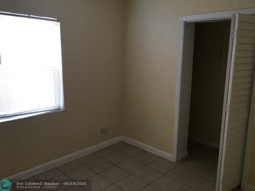 1214 58th Ave, Hollywood FL  33021-5122 exterior