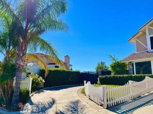 6254 Beechwood Ave, San Bernardino, CA 92407-4022