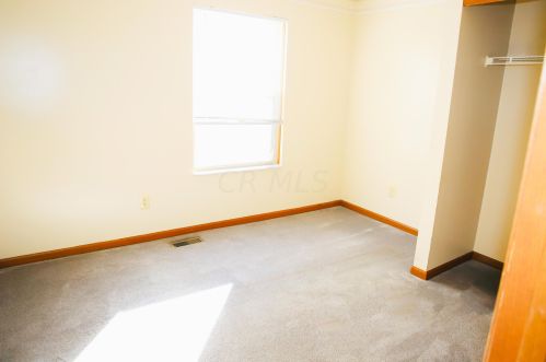 8166 Chapel Stone Rd, Blacklick OH  43004-9229 exterior