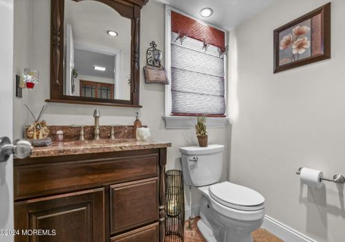 762 Adelphia Rd, East Freehold NJ 07728-8823 exterior