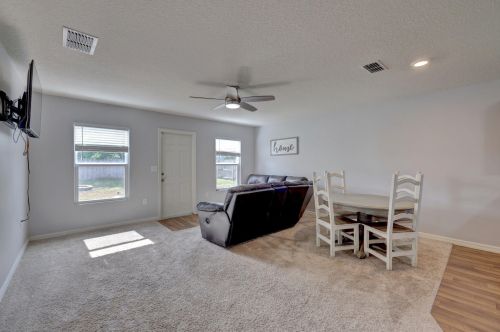1977 Floresta Dr, Fort Pierce FL  34983-4619 exterior