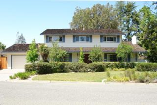 20301 Glen Brae Dr, Saratoga, CA 95070-4907