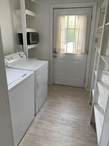 348 Cooper St, Slippery Rock, PA 16057-1506
