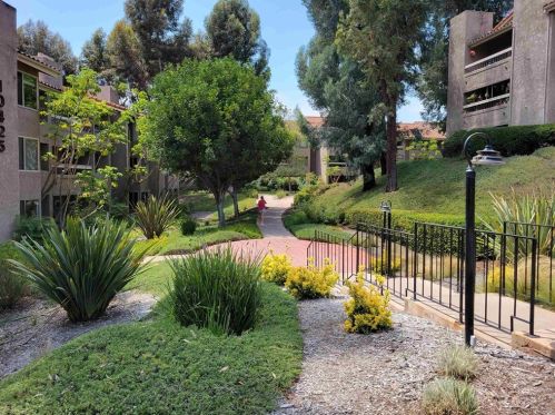 10225 Caminito Cuervo, San Diego CA 92108-1804 exterior