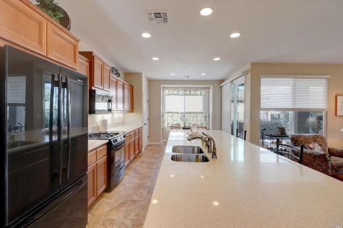 400 Timber Creek Dr, Rio Vista CA  94571-2270 exterior