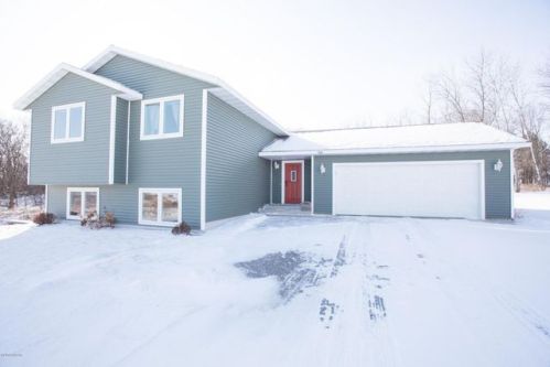 1881 Lake Park Pl, Alex, MN 56308-7563