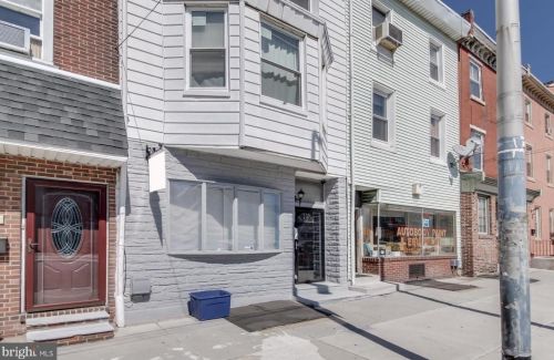 245 Girard Ave, Philadelphia PA  19125-3927 exterior