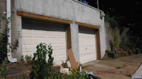 114 Hackensack Ave, Ridgefield Park NJ  07660-1435 exterior