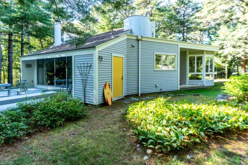 2163 Old Kings Hwy, Wellfleet MA 02667-7823 exterior