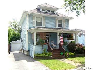 4 Kingsbury Ave, Batavia, NY 14020-1304