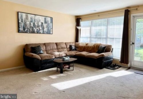 624 Glen Ln, Norristown, PA 19403-2982