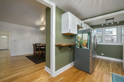 7711 Cannon St, Pittsburgh PA 15218-2108 exterior