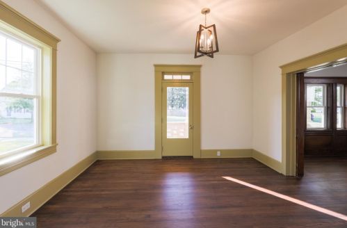 225 Commerce St, Harrington DE  19952-1017 exterior