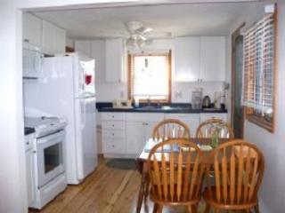 25 Longview Dr, South Kingstown RI  02882-5240 exterior