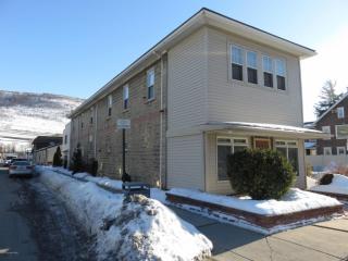 494 Franklin Ave, Palmerton, PA 18071-1623