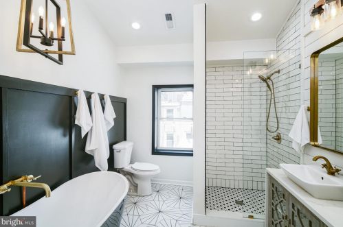 1311 Christian St, Philadelphia PA  19147-3610 exterior