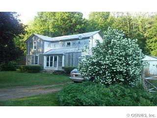 5358 Vanhoute Rd, Sodus Center, NY 14551-9531