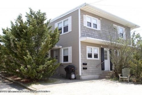 1422-B Ocean Ave, Point Pleasant Beach NJ  08742-4148 exterior