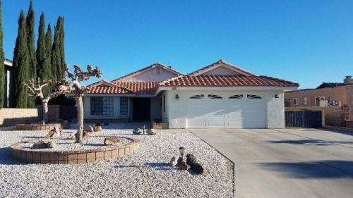 14473 Galleon Ln, Helendale, CA 92342-7777