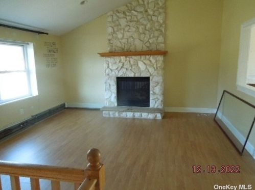 345 Randall Rd, Panamoka, NY 11961-2137