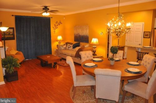 5103 Poplar St, Boothwyn, PA 19060-6838