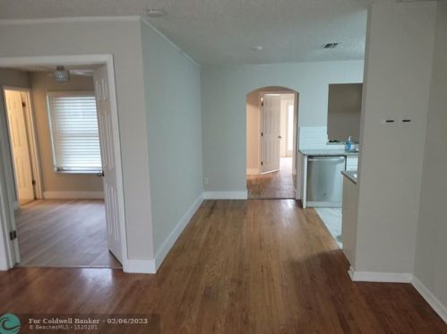 364 Airoso Blvd, Fort Pierce FL  34983-2029 exterior