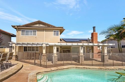 1241 Lynwood St, La Habra CA  90631-7406 exterior