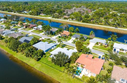 176 Monterey Way, West Palm Beach FL  33411-7816 exterior