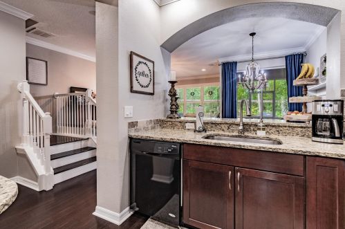 2244 Park Crescent Dr, Land O Lakes, FL 34639-5470