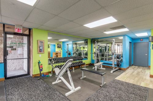 1569 Torrey Pines Ln, Chandler AZ  85249-8523 exterior