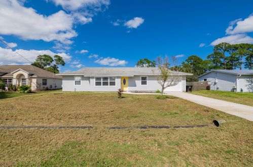 871 Dalton Ave, Fort Pierce, FL 34953-2828