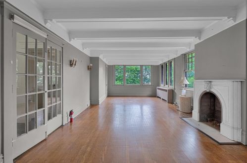 4283 Andover Ter, Pittsburgh PA  15213-1203 exterior