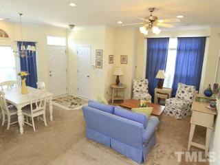 11731 Mezzanine Dr, Raleigh NC  27614-8694 exterior