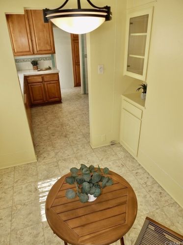 2610 Kansas Ave, South Gate CA 90280-4021 exterior