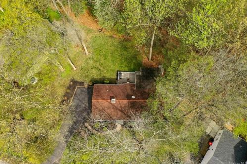 52 Timberline Dr, Poughkeepsie NY  12603-5546 exterior