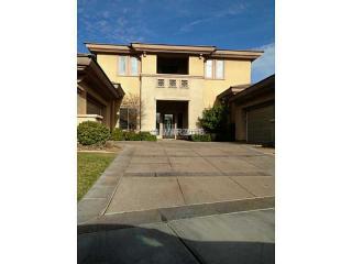10 Isleworth Dr, Henderson, NV 89052-6464
