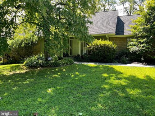 107 Quintynnes Dr, Wilmington DE  19807-1435 exterior
