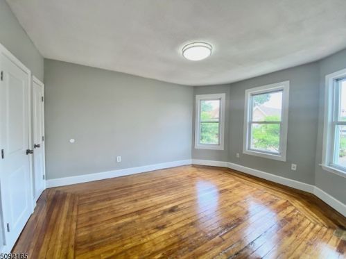 65 Grv St, East Orange NJ  07017-4738 exterior