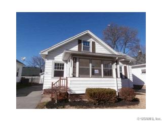 40 Beverly Hts, Rochester, NY 14616-4617