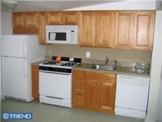 1600 Manton St, Philadelphia PA  19146-3030 exterior