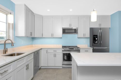 143 Merritt Ave, Wheatley Heights NY  11798-2339 exterior