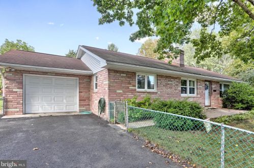 7600 Woodside Ave, Harrisburg, PA 17112-4222